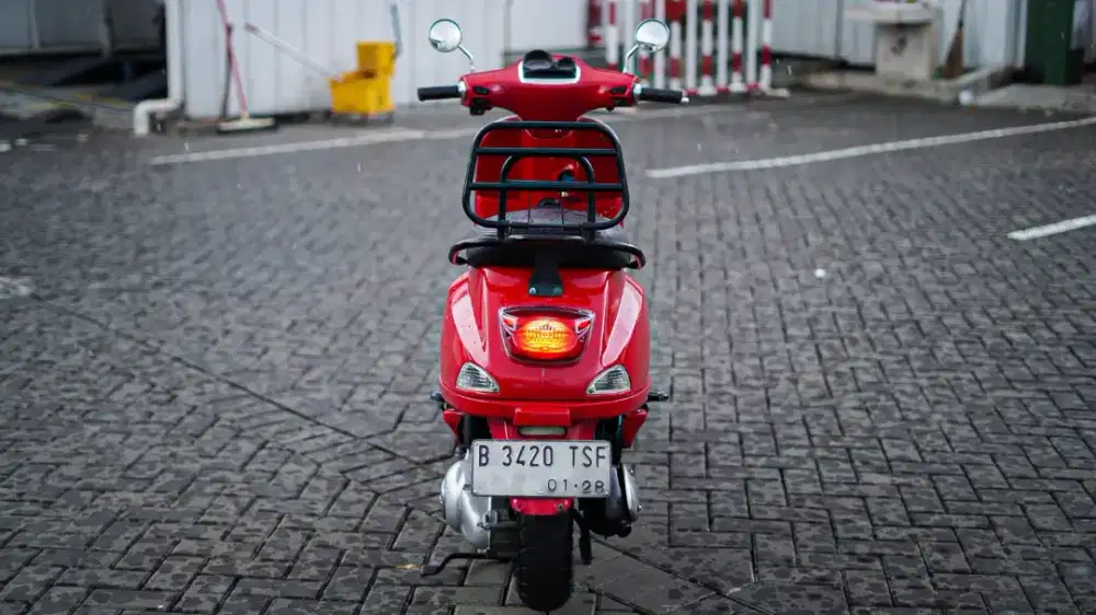 PIAGGIO VESPA S 150 2012