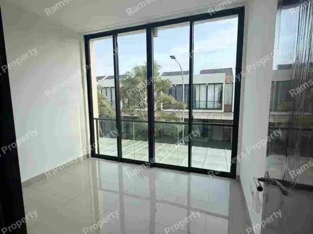 DIJUAL RUMAH 2 LANTAI LUAS 45M2 LB 6