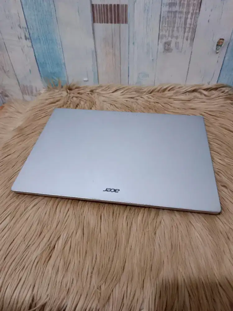 Laptop Desain Acer Aspire AL14-32P Core i3 N355 Ram 8 Ssd 256