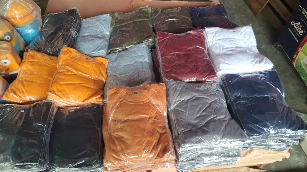 Kaos polos 30 s