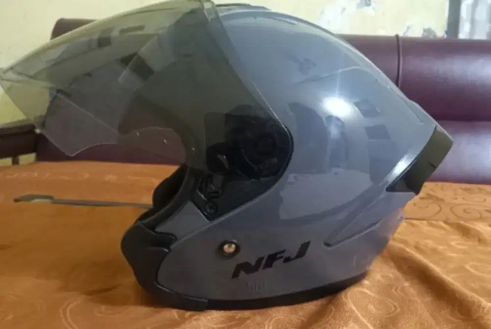 helm bekas [nfj neo x] grey