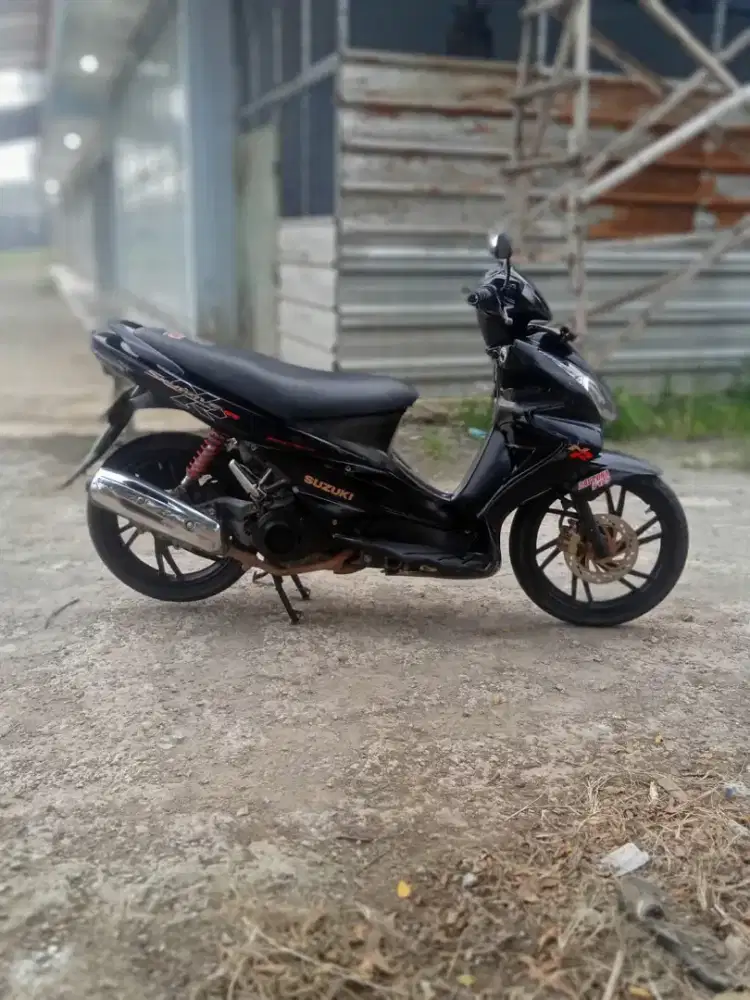 Suzuki skywave NR nigh raider