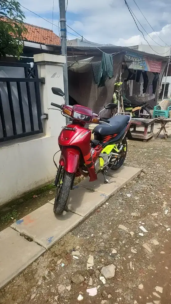 Satria lumba tinggal pakai
