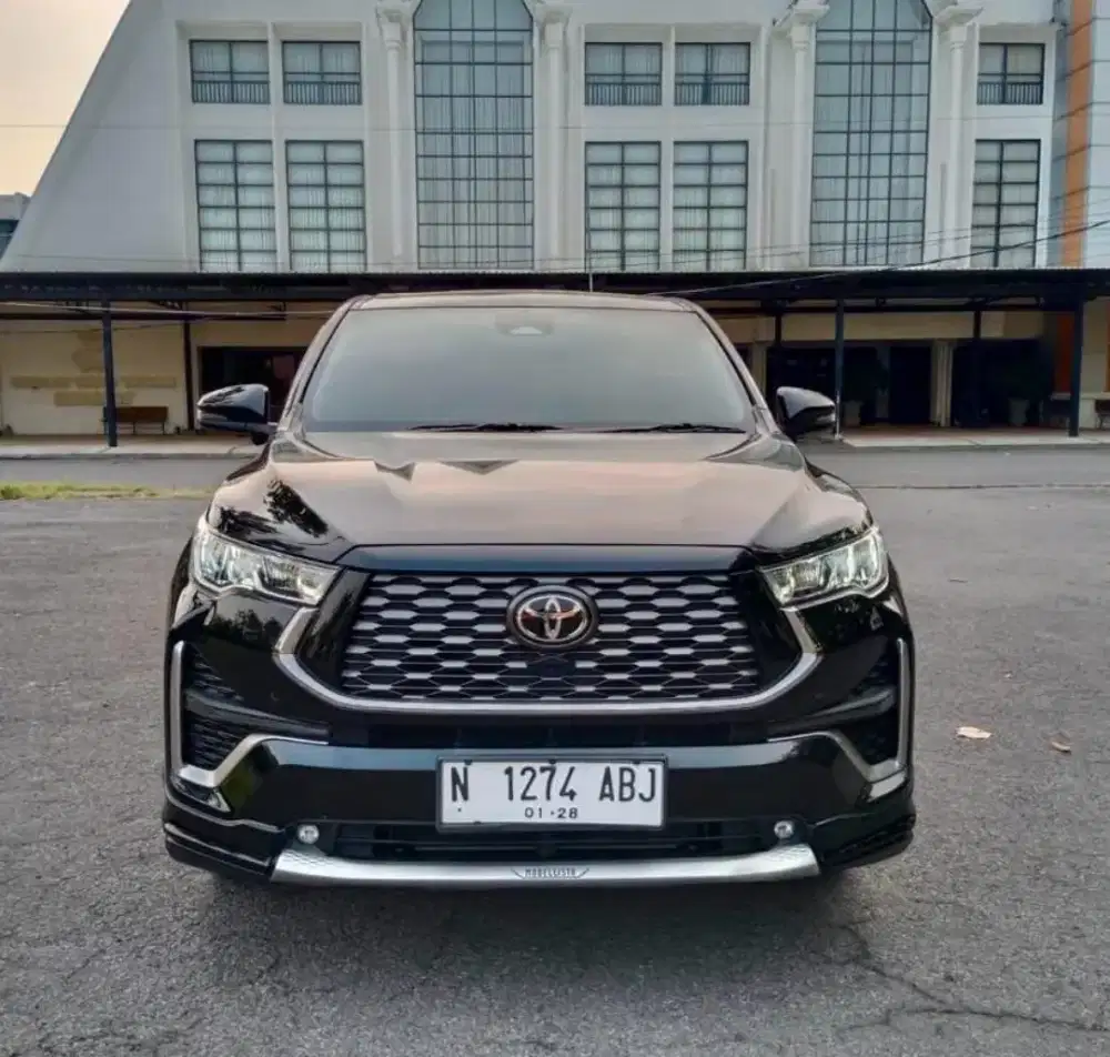 Toyota Innova Zenix Q Hybrid Cvt 2022. Sunroof Best Seller