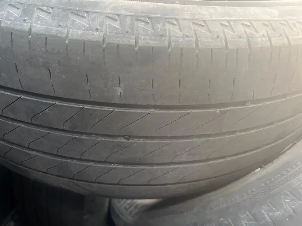 Ban bekas innova Venture