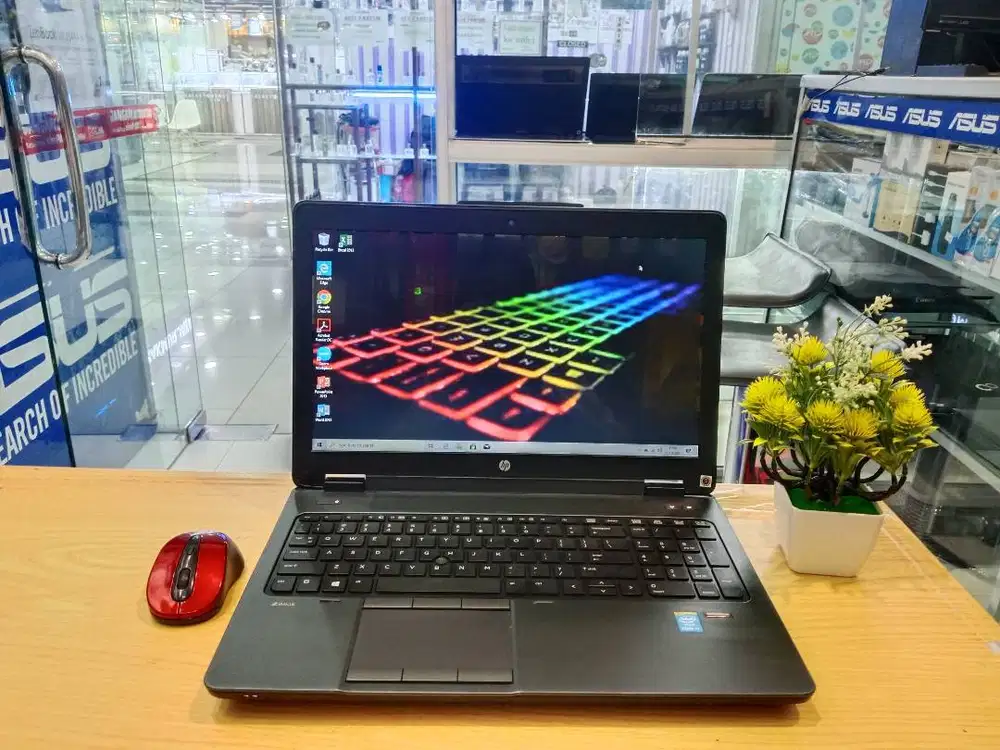 LAPTOP MEWAH HP ZBOOK 15 G2 CORE i7 RAM 16GB SSD 512GB SIAP GAMES