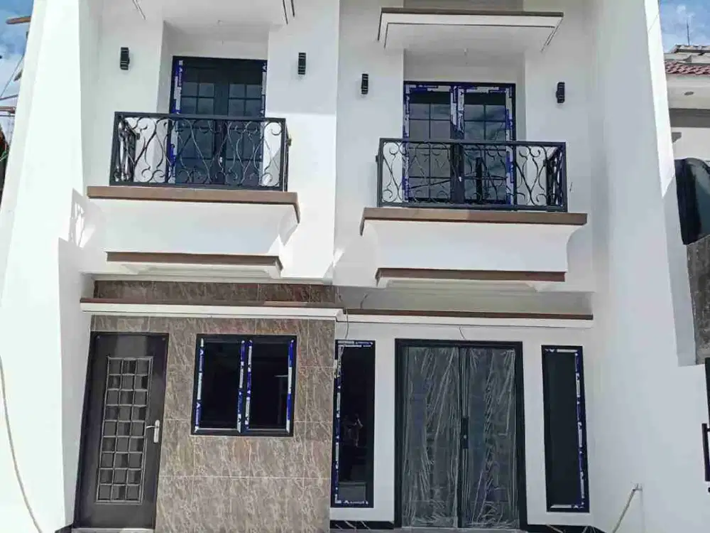Dijual Rumah Baru 2,5 Lantai Di Duren Sawit, Jakarta Timur