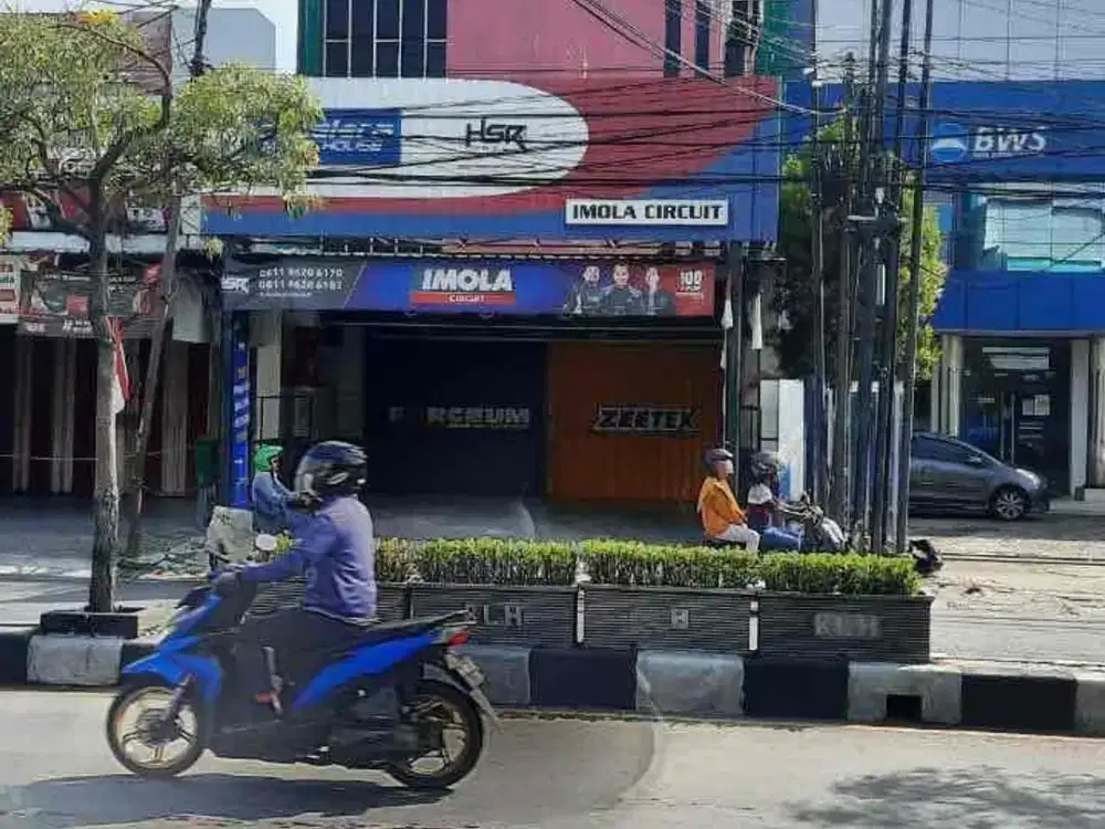 Ruko NoL Jalan Dr wahidin kebomas gresik