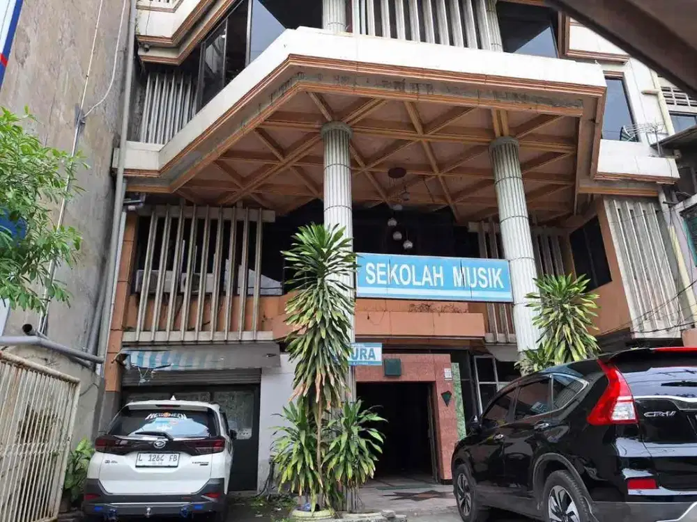 Ruko nol jalan raya manyar surabaya