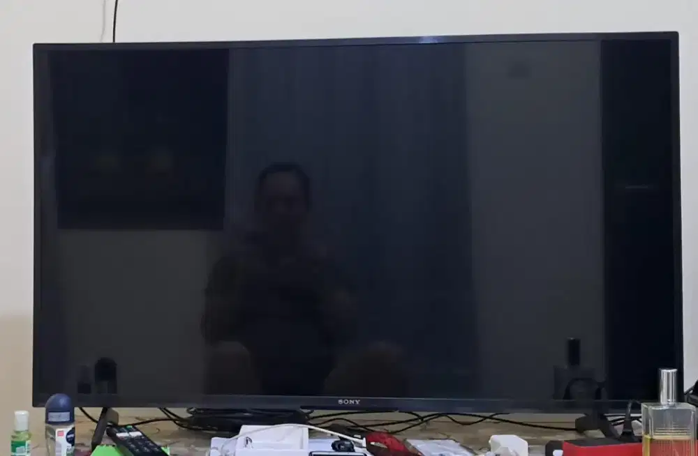 Sony bravia, 43 in.. sudah smart