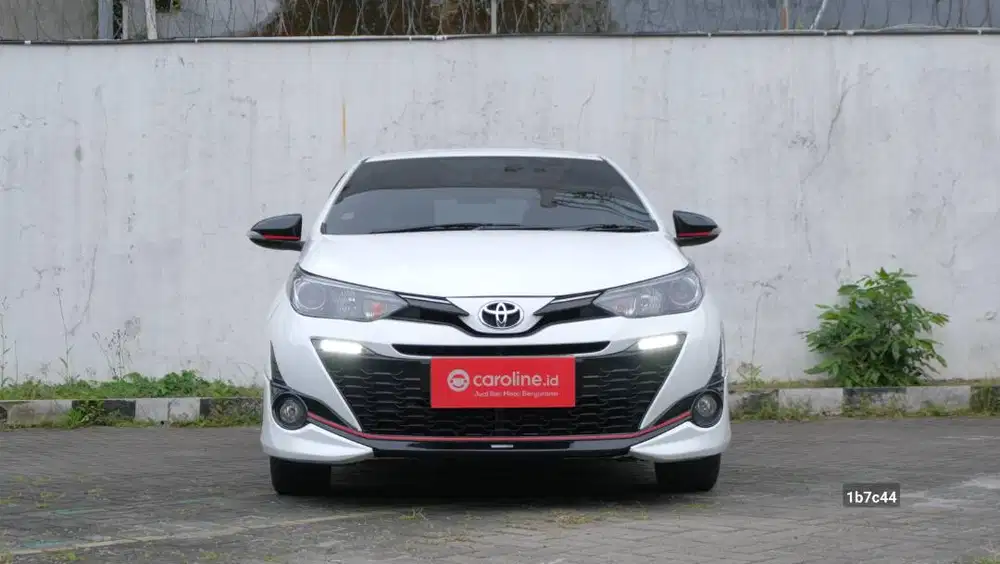 TOYOTA YARIS S TRD 1.5 AT 2018 PUTIH