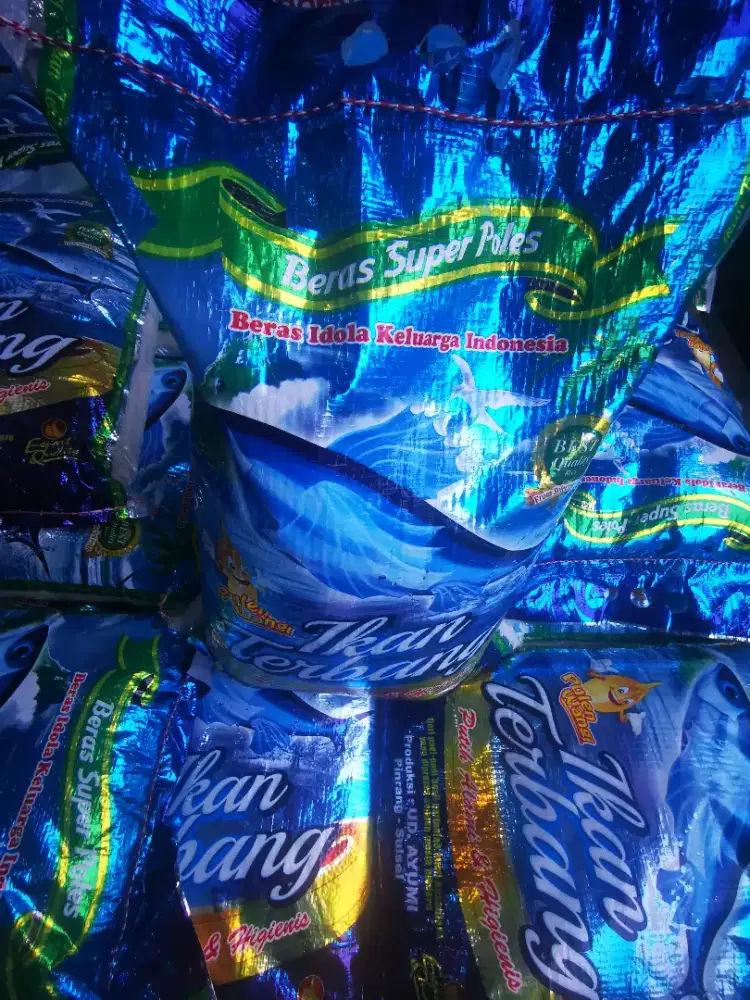 BERAS 5 KG IKAN TERBANG KUALITAS PREMIUM