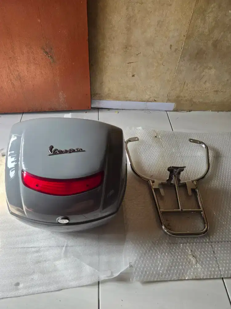 Box Vespa LX/S & Karpet