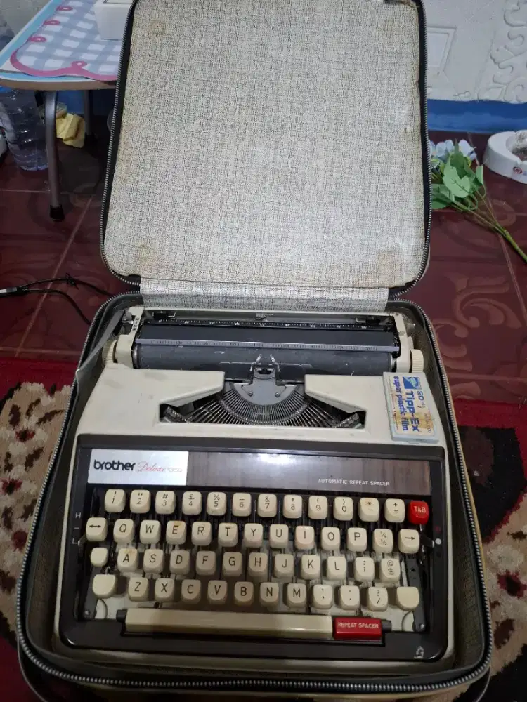 Mesin Ketik Antik merk brother mulus