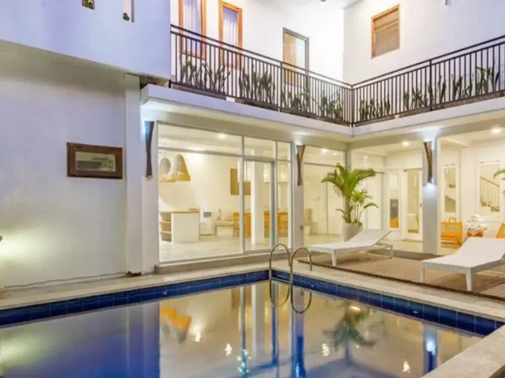 VILLA LUXURY DEKAT PANTAI MUNDUK CATU CANGGU BADUNG