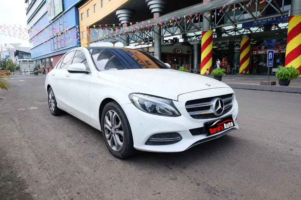 2015 Mercedes Benz C200 Avantgarde Murah TDP 85 JT