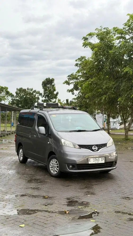 Nissan Evalia XV 2012 AT
