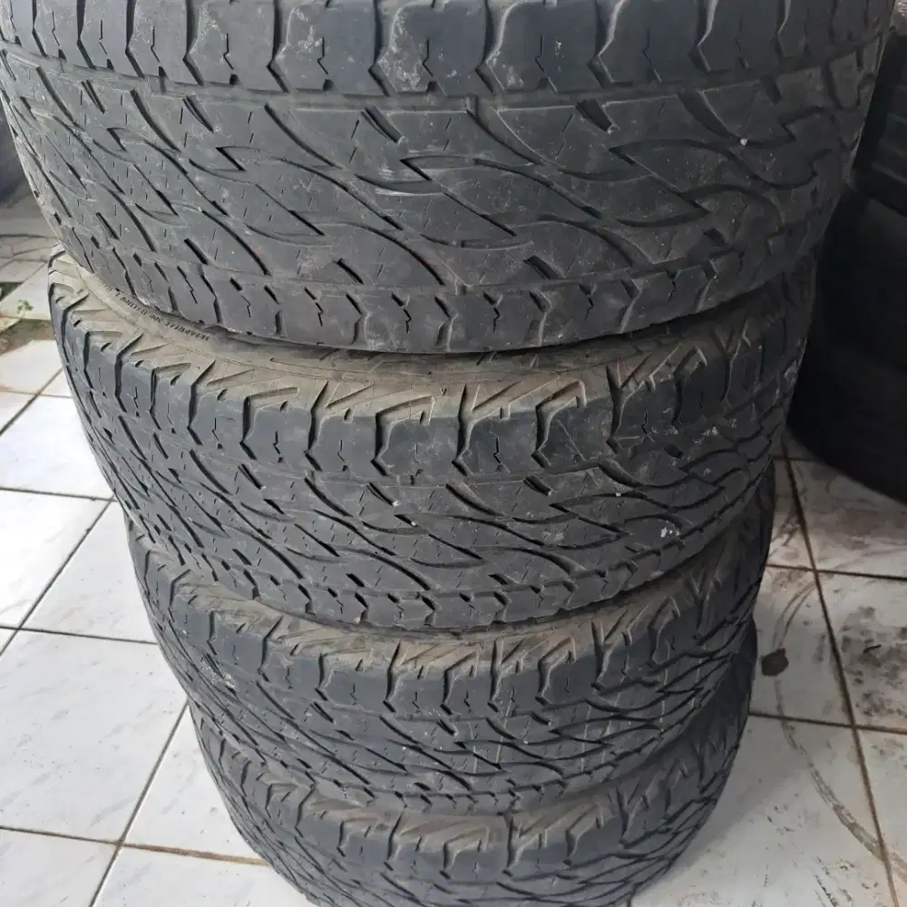Ban 265 65 r17 bridgestone dueler at