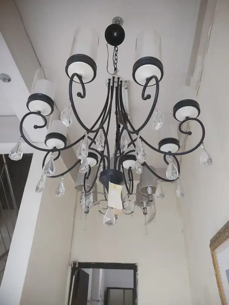 LAMPU HIAS GANTUNG CRYSTAL MODERN