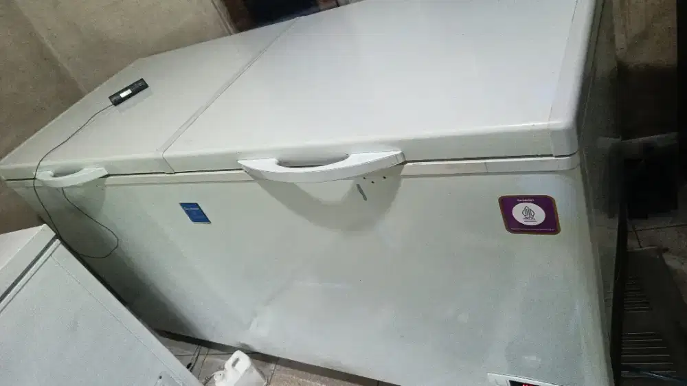 di jual freezer box