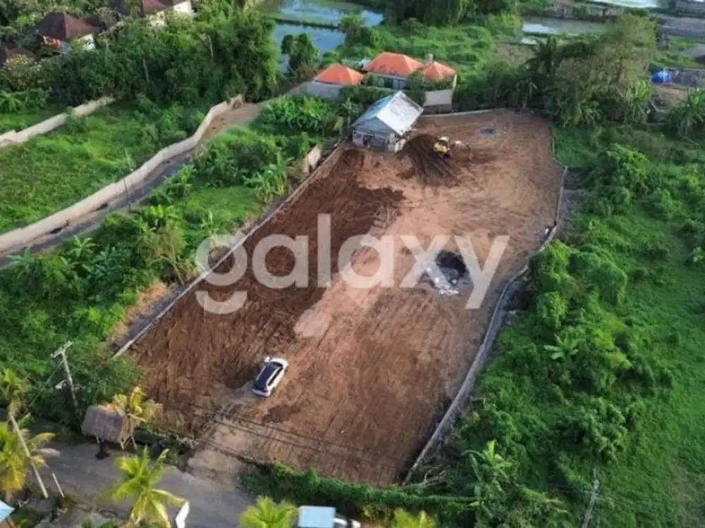 TANAH JALAN UTAMA PANTAI KERAMAS BLAHBATUH GIANYAR, BALI