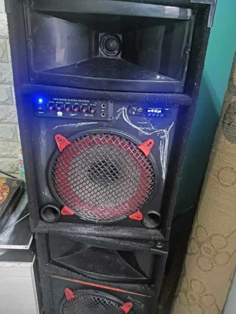 Akatron speaker aktif