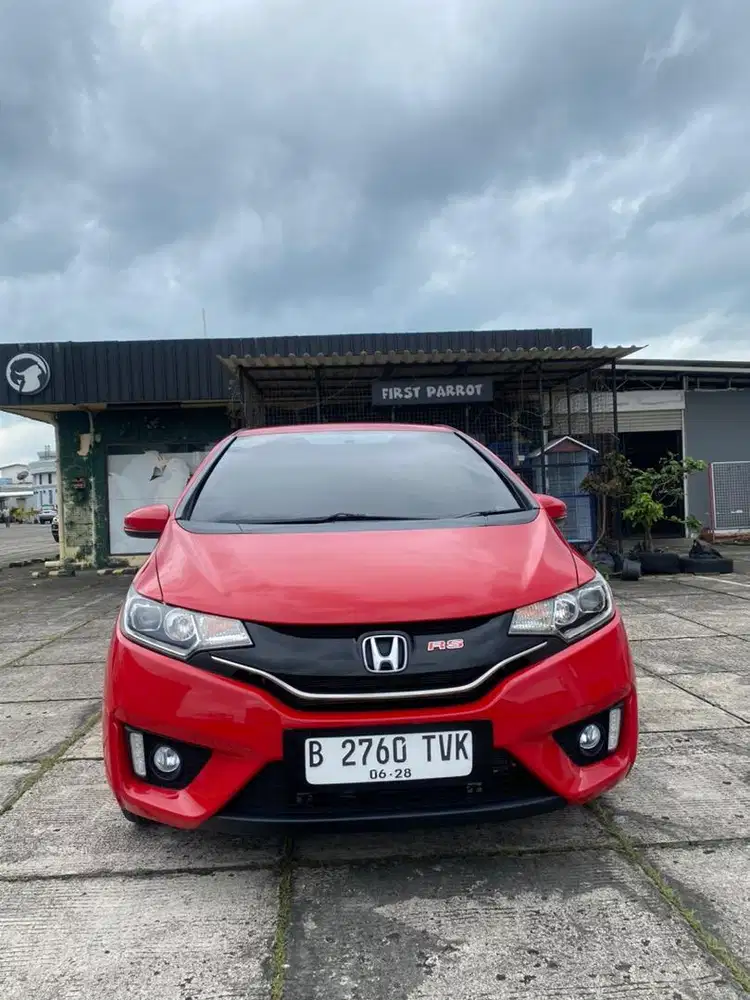 (Km Low 70ribuan Record) HONDA JAzz RS CVT 2015