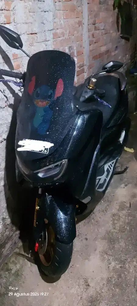 Jual motor N max keluaran tahun 2021. Masih oke banget