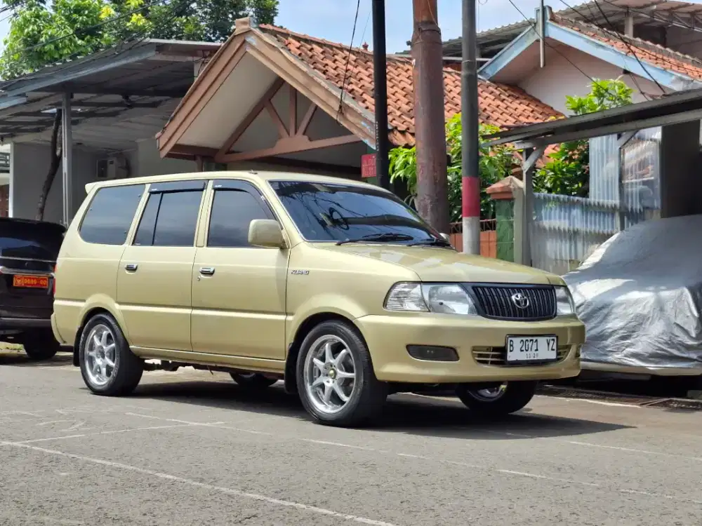 Toyota Kijang 2003 Bensin