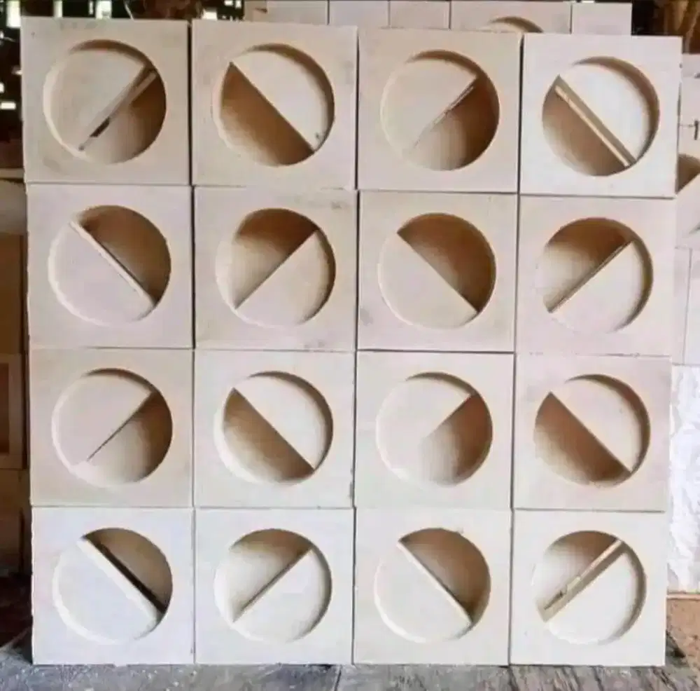 Roster beton minimalis