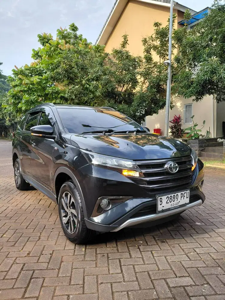 Toyota Rush 1.5 G A/T tahun 2019
