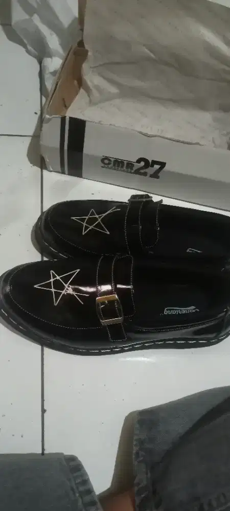 Sepatu Loafers Bintang Docmart ZAYDEN MEN GLOSSY