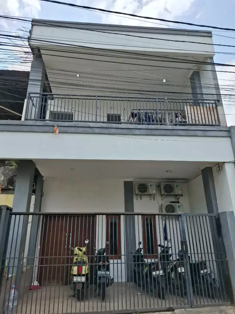 Bunda Kost Tebet BKT 13