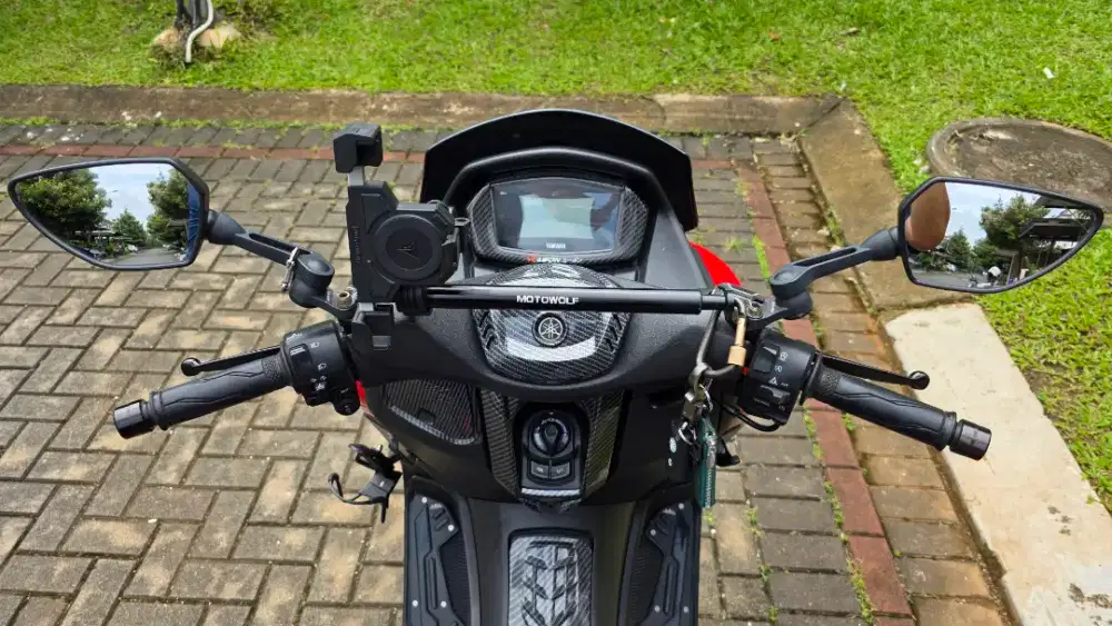 Yamaha Nmax 2023 keyless Y-Connect ABS (MERAH)