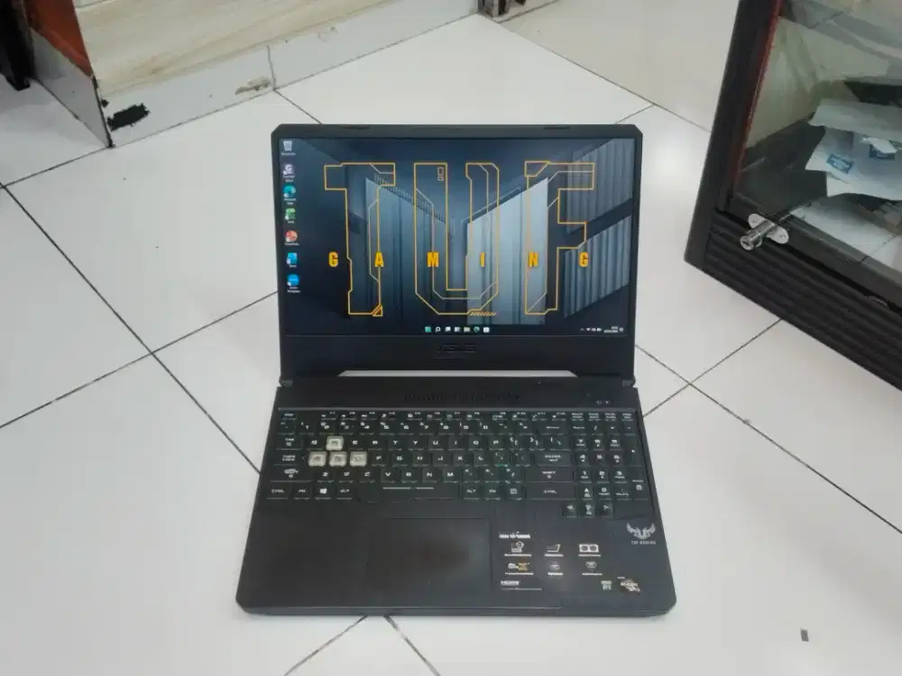ASUS TUF GAMING FX505DV
AMD RYZEN 7-3750H RTX 2060 RAM 16GB SSD 512GB