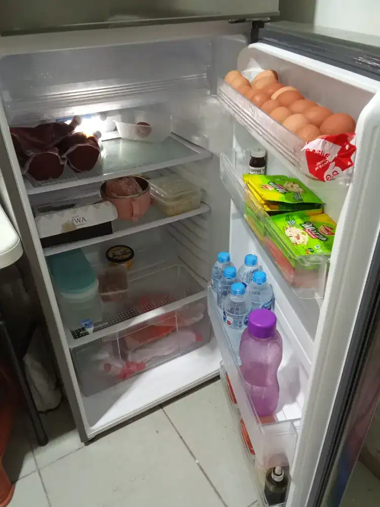 Dijual Kulkas 2 Pintu