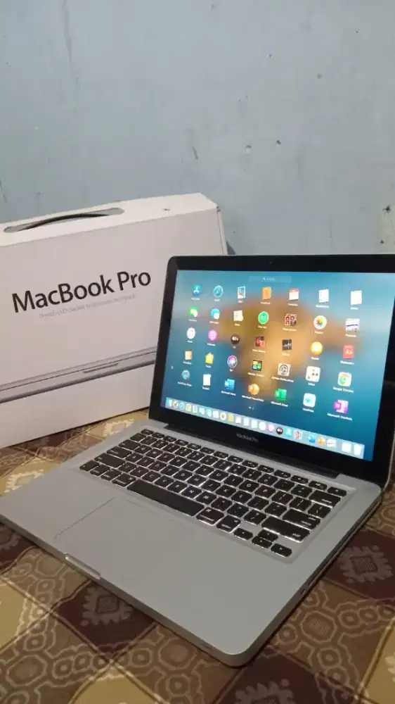 MacBook Pro Catalina 13 Muluss