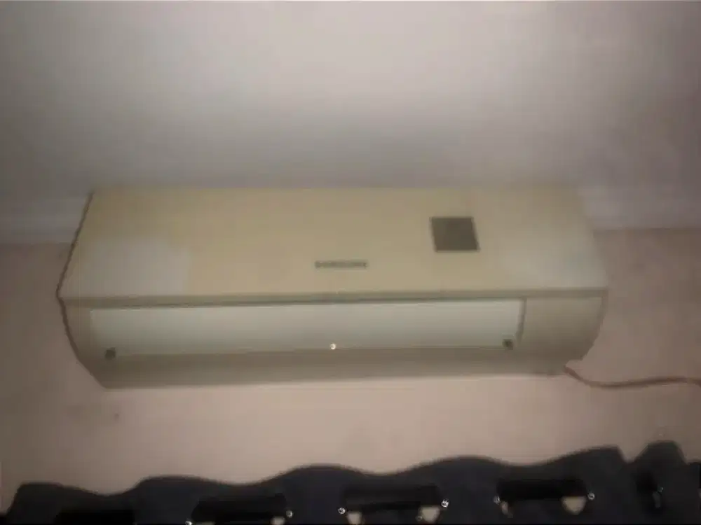 AC Samsung 1/2 PK good condition