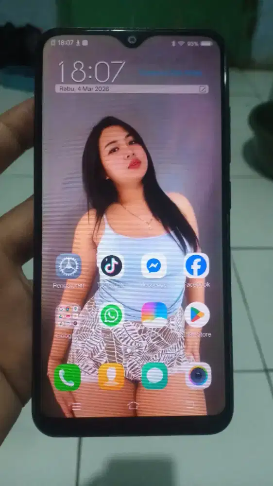 Vivo Y91 4G 2/32 layar 6.2 inchi mulus tt/barter