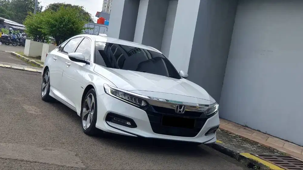 [ ANTIK LOW KM ] Honda Accord 1.5 VTEC Turbo Sensing CVT AT 2019/2020