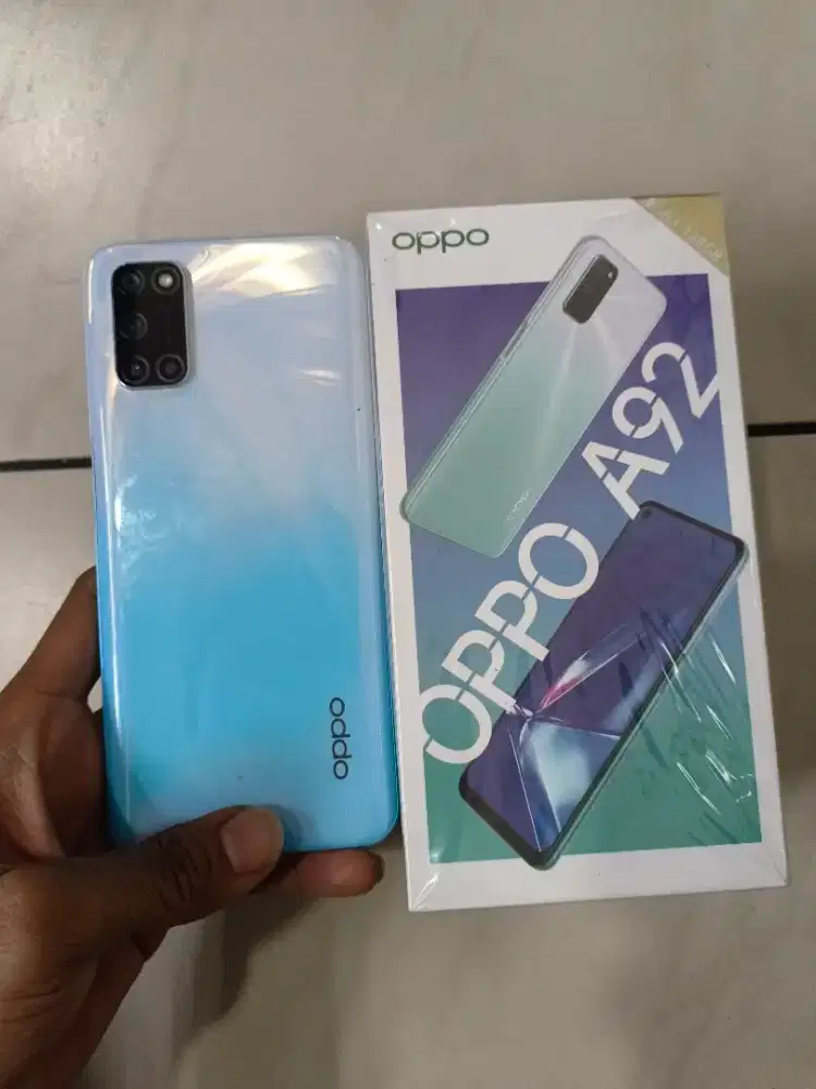 Oppo A92 8/128 lengkap