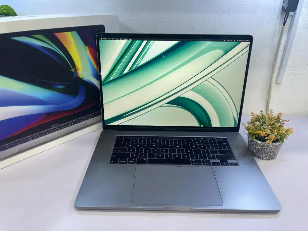 MacBook Pro 16 TB 2019
Ci7 16GB 512GB Radeon Pro 5300 4GB
Cc 623