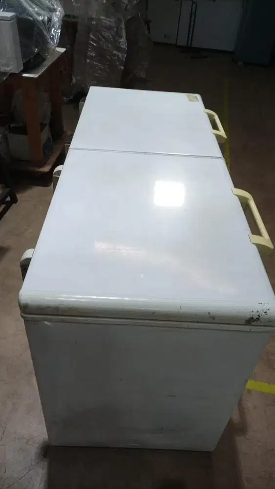 Freezer 2 Pintu 600 Liter Merk Fresta