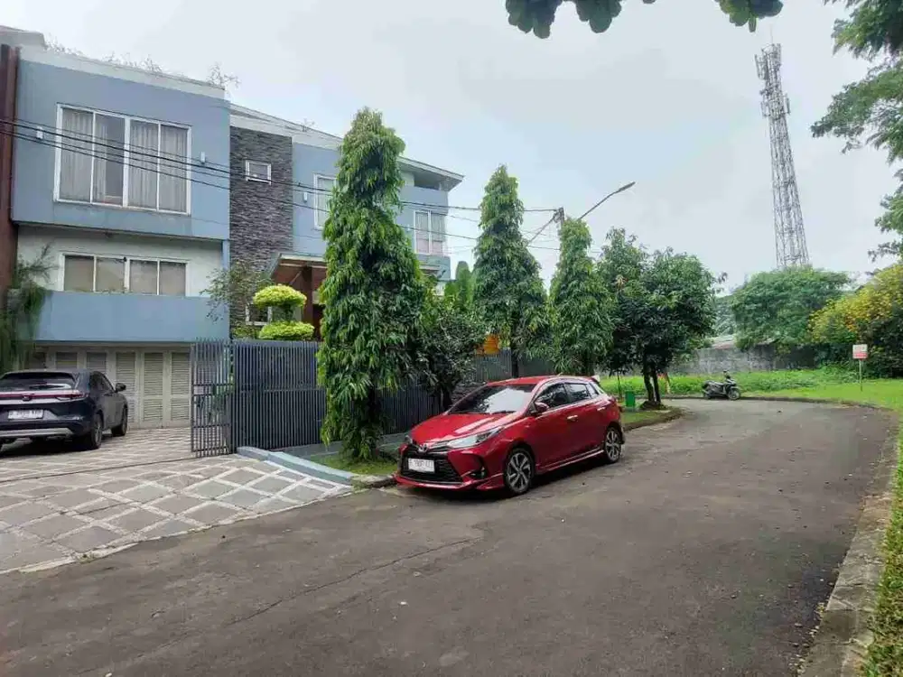 Rumah Besar Ada Kolam Renang Di Kemang Pratama Bekasi