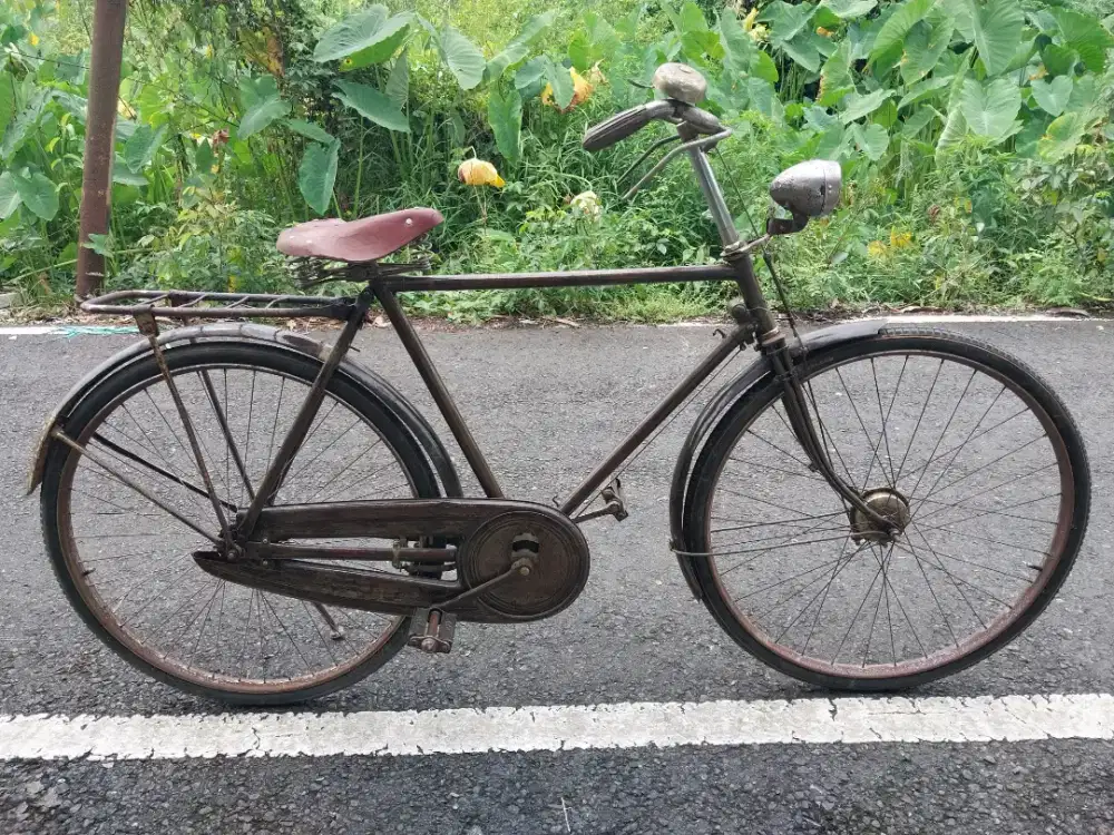 Di jual sepeda ontel merk HUMBER siap pakai