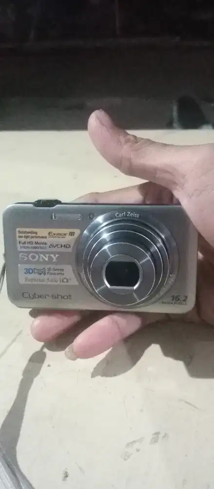 Sony Cyber -shot kondisi ok bngt tinggal bli memori aj..fullset 650000