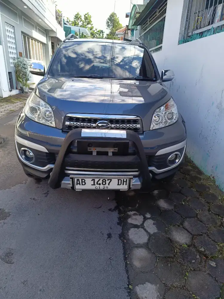 Daihatsu Terios TX AT Ab 2014