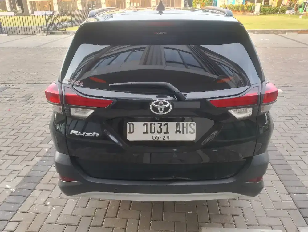 Toyota rush g at 2019