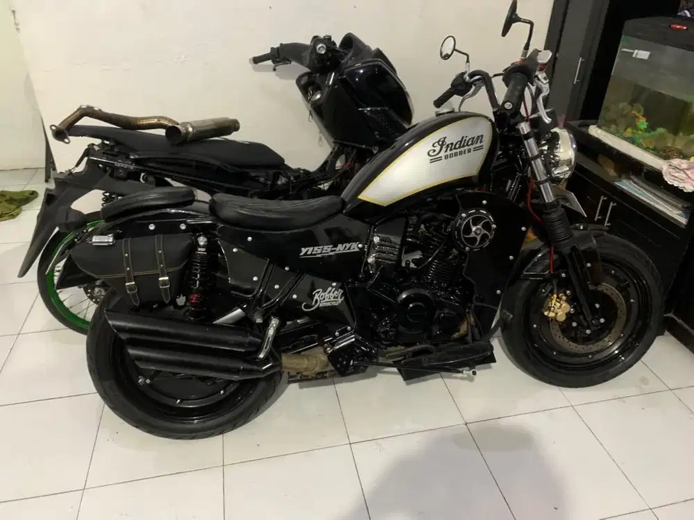 Motor custom yamaha byson