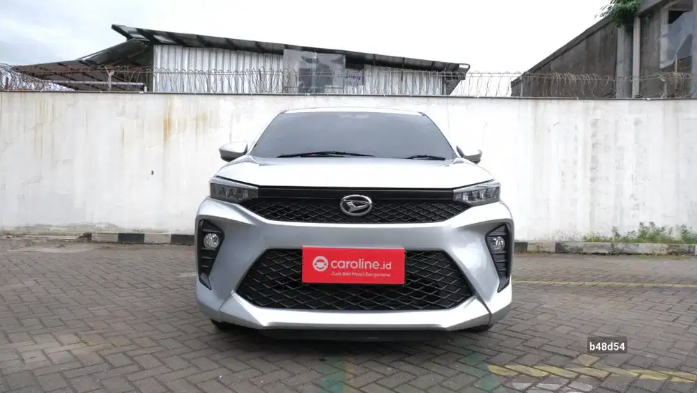 DAIHATSU XENIA R 1.3 CVT AT 2022 SILVER